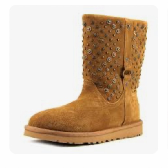 UGG Shoes - Ugg Elliott studded boots size 8
